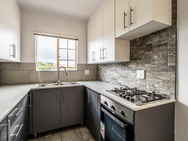2 Bedroom Apartment in Mountain View