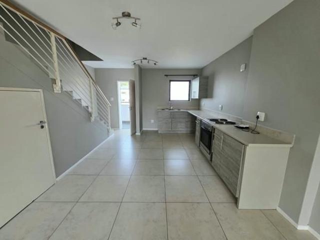 2 Bedroom Apartment in Nahoon Valley Park