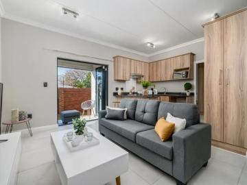 2 Bedroom Apartment in Newton Park