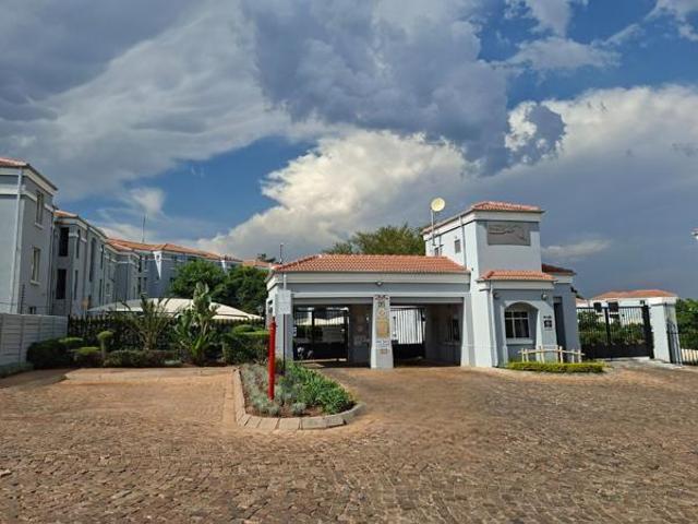 2 Bedroom Apartment in Northcliff
