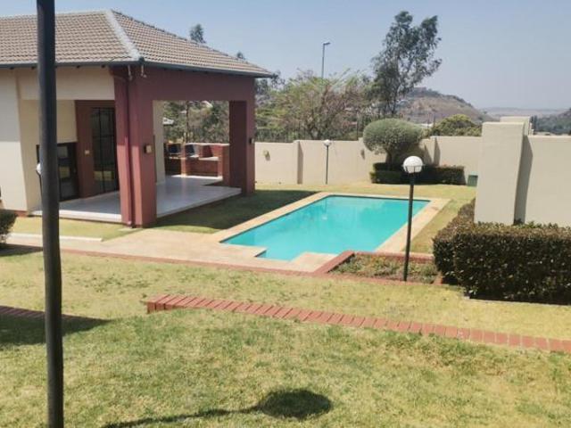 2 Bedroom Apartment in Oakdene