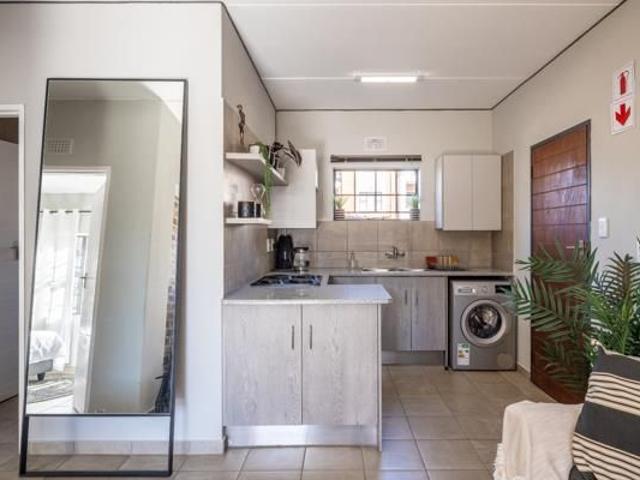 2 Bedroom Apartment in Oakdene