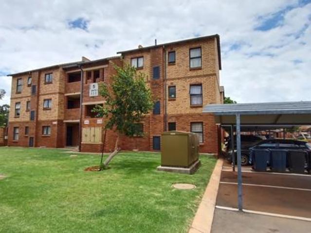 2 Bedroom Apartment in Olympus Ah