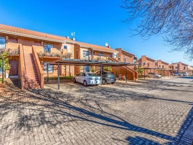2 Bedroom Apartment in Amorosa