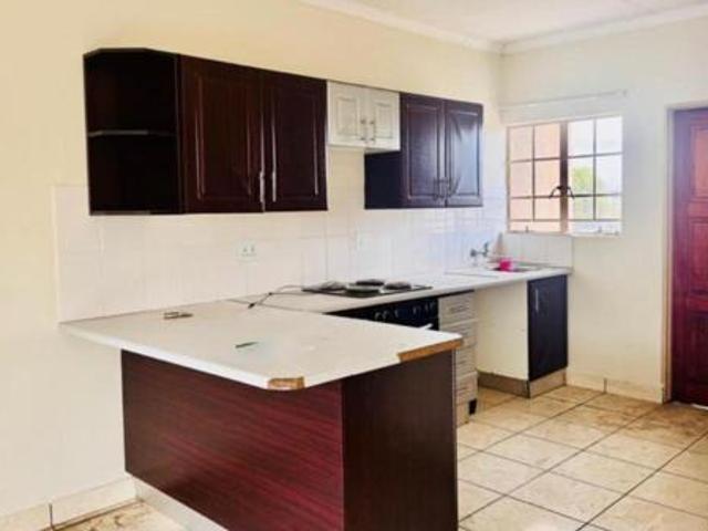2 Bedroom Apartment in Annadale