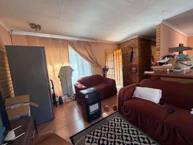 2 Bedroom Apartment in Annadale