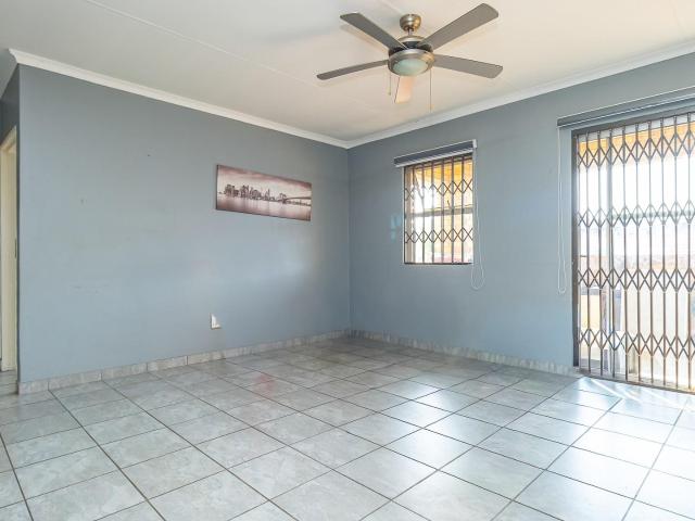 2 Bedroom Apartment in Birchleigh