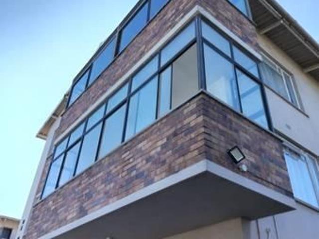 2 Bedroom Apartment in Boston