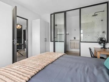 2 Bedroom Apartment in Boston