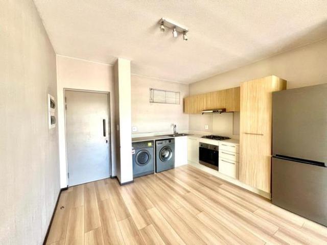 2 Bedroom Apartment in Broadacres