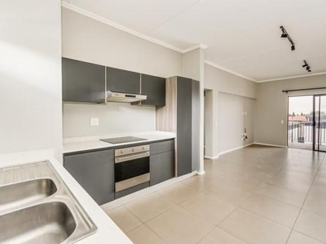 2 Bedroom Apartment in Bryanston