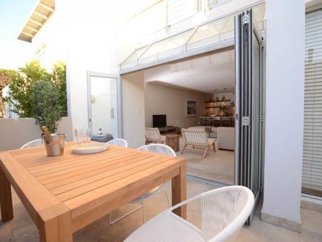 2 Bedroom Apartment in Camps Bay