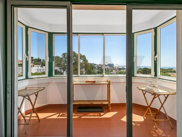 2 bedroom apartment in Cascais