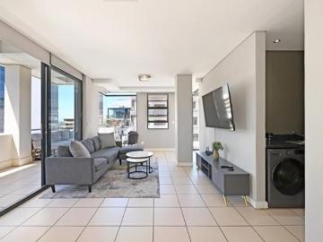 2 Bedroom Apartment in Cape Town City Centre
