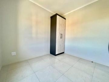 2 Bedroom Apartment in Carlswald Estate