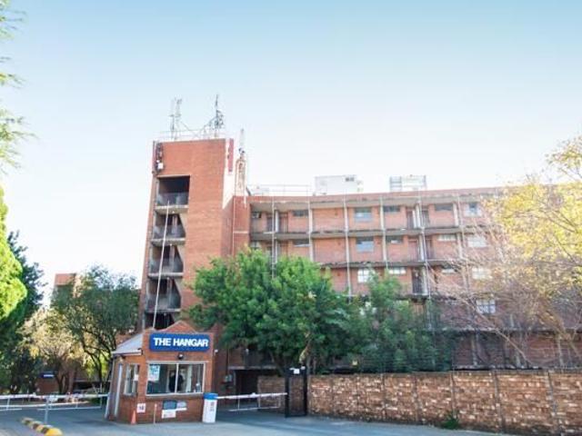 2 Bedroom Apartment in Centurion Central