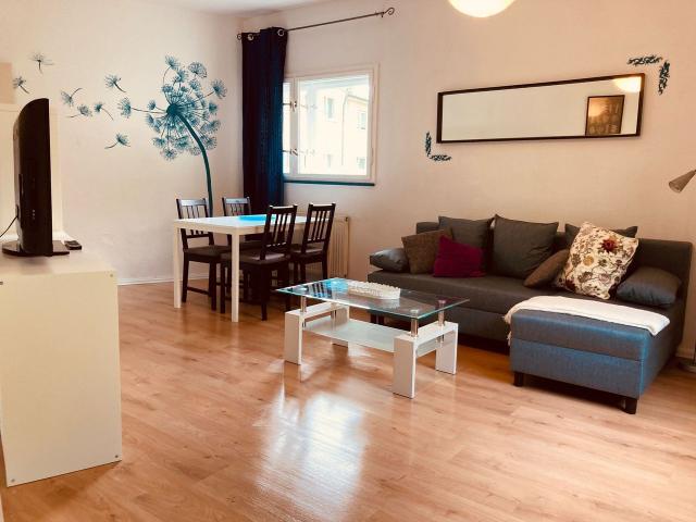 2 bedroom apartment in Charlottenburg / Spandau, Berlin Amsterdam Apartments for Rent
