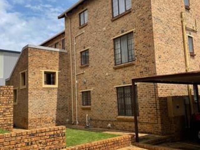 2 Bedroom Apartment in Chloorkop