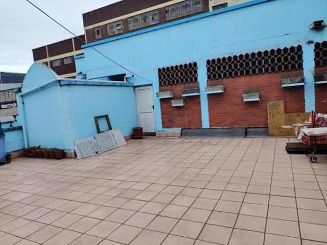 2 Bedroom Apartment in Clairwood