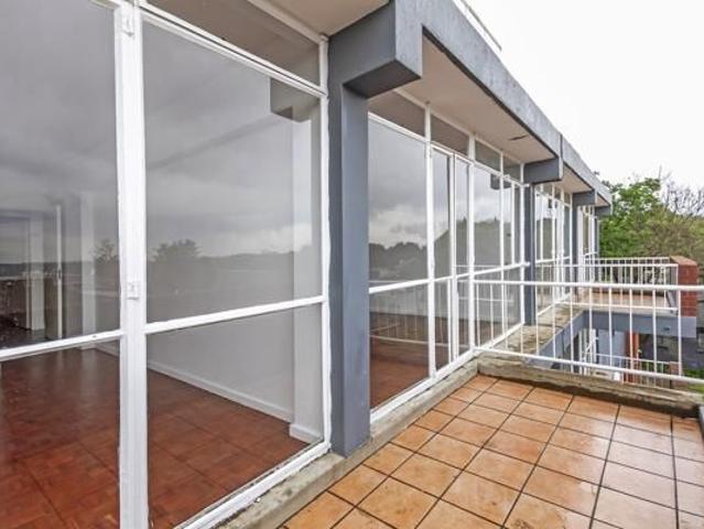 2 Bedroom Apartment in Craighall Park
