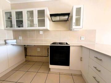 2 Bedroom Apartment in Croydon