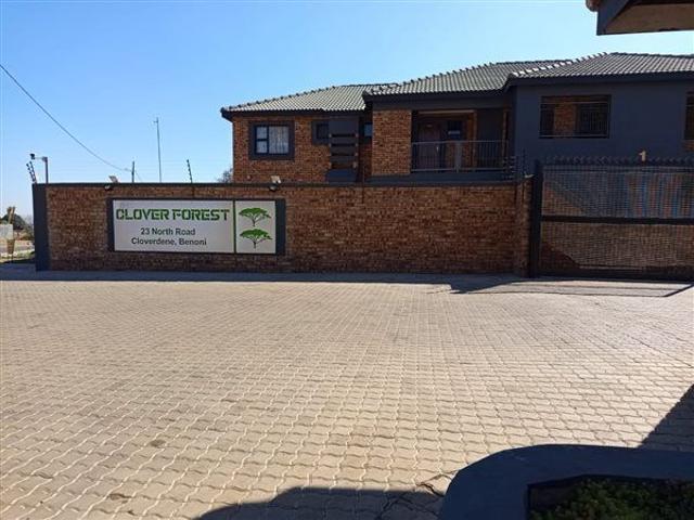 2 Bedroom Apartment in Crystal Park