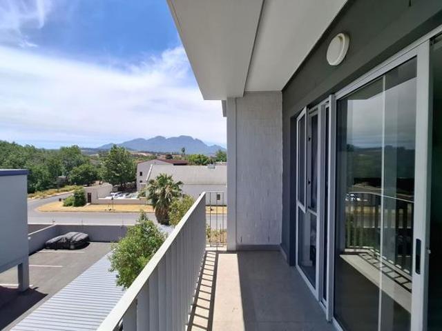 2 Bedroom Apartment in Dennesig