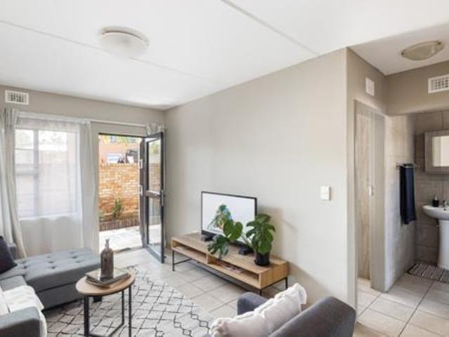 2 Bedroom Apartment in Devland