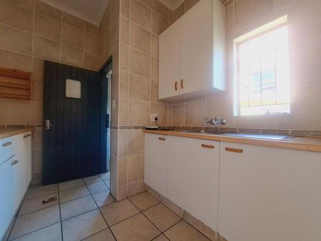 2 Bedroom Apartment in Die Bult