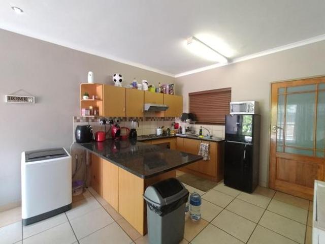 2 Bedroom Apartment in Die Bult