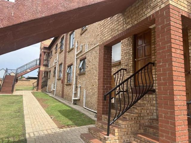 2 Bedroom Apartment in Doringkruin