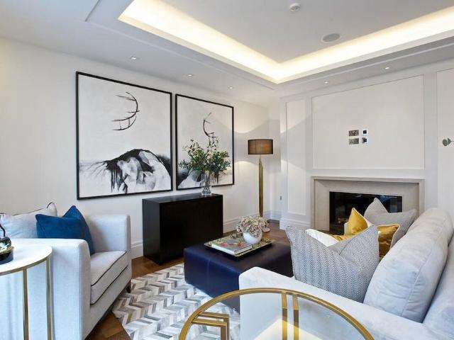 Two bedroom apartment in an exclusive development in Belgravia, SW1W