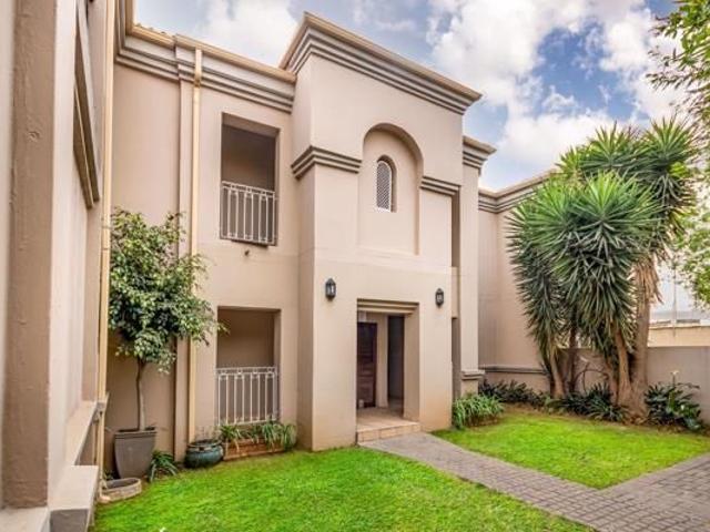2 Bedroom Apartment in Eagle Canyon Golf Estate