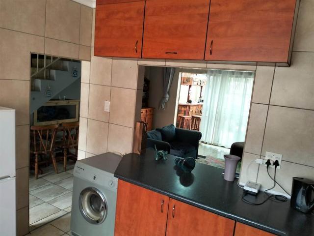 2 Bedroom Apartment in East Geduld
