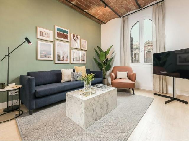 2 Bedroom Apartment in Eixample, Barcelona Amsterdam Apartments for Rent