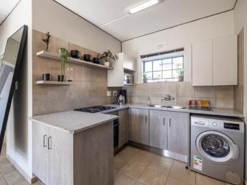 2 Bedroom Apartment in Eldorado Park