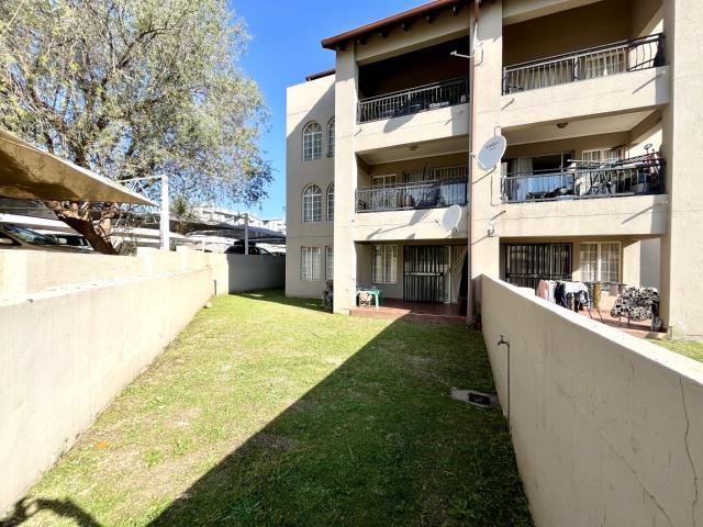 2 Bedroom Apartment in Erand Gardens