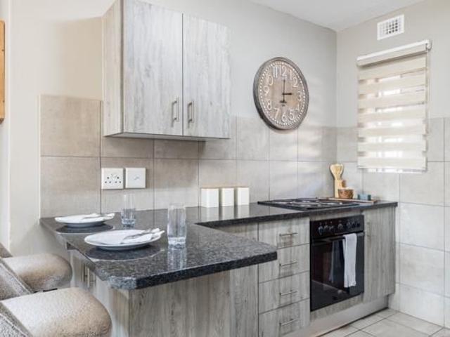 2 Bedroom Apartment in Erasmia
