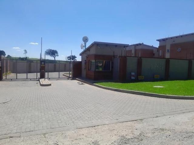 2 Bedroom Apartment in Esther Park