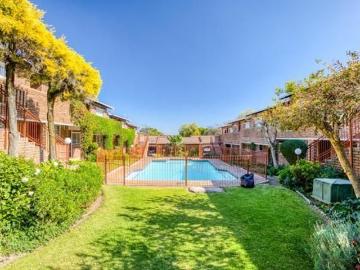 2 Bedroom Apartment in Ferndale