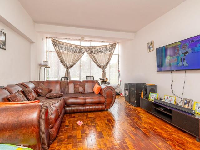 2 Bedroom Apartment in Fishers Hill
