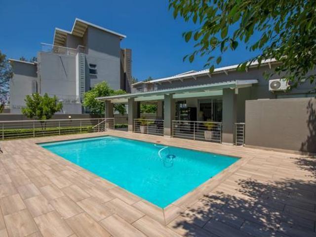 2 Bedroom Apartment in Fourways