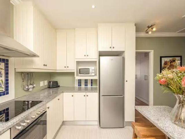 2 Bedroom Apartment in Gardens