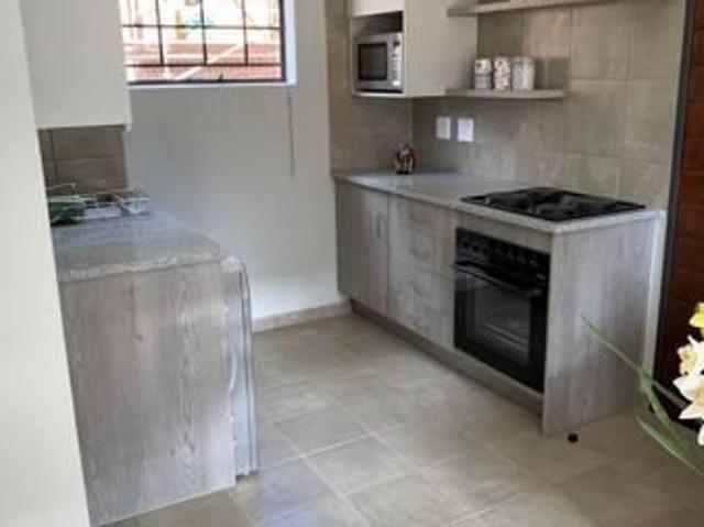 2 Bedroom Apartment in Glenvista