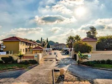 2 Bedroom Apartment in Glen Marais