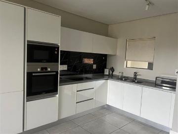 2 Bedroom Apartment in Glen Marais