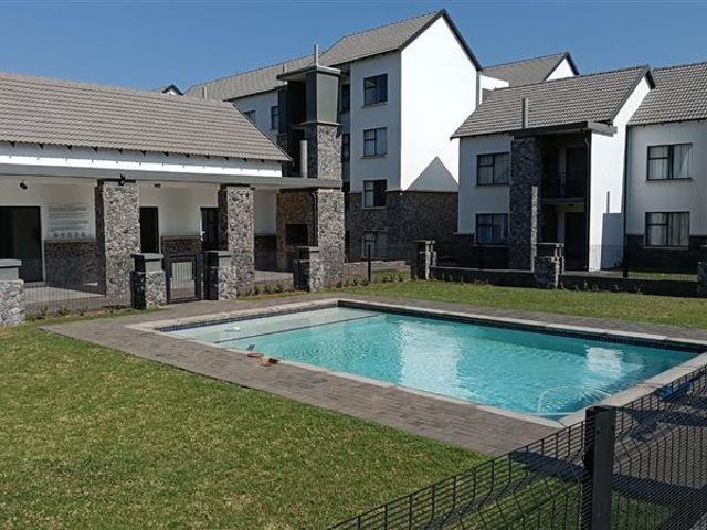 2 Bedroom Apartment in Glen Marais