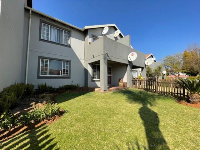 2 Bedroom Apartment in Glen Marais