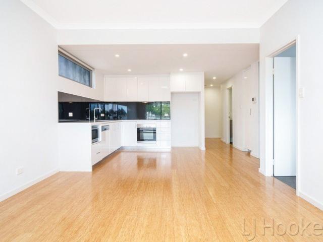 2 Bedroom Apartment in Great Location!