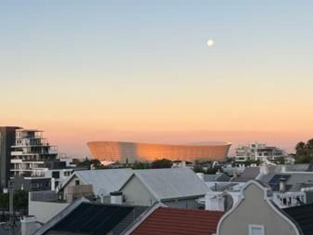 2 Bedroom Apartment in Green Point